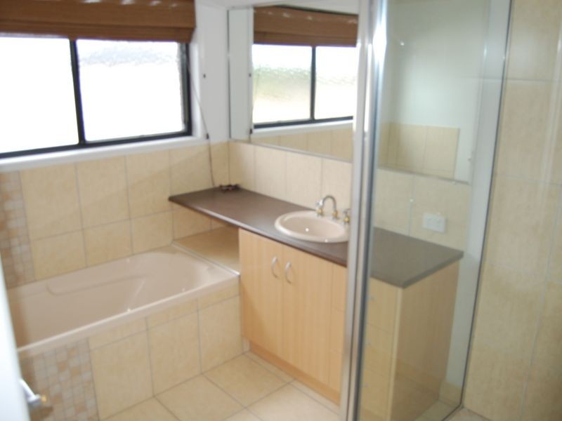 Coral Cove QLD 4670