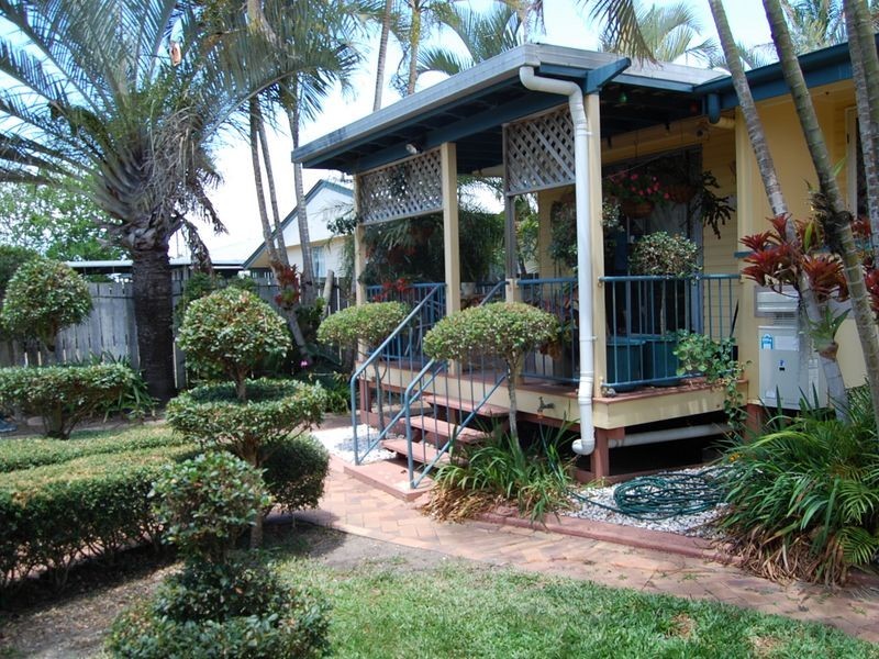 Avenell Heights QLD 4670