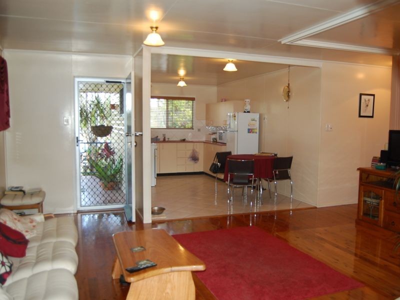 Avenell Heights QLD 4670