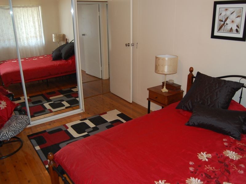 Avenell Heights QLD 4670