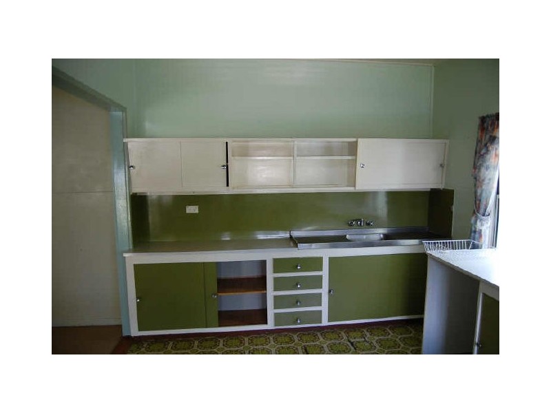 65 Maryborough Street, Walkervale QLD 4670