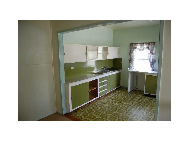 65 Maryborough Street, Walkervale QLD 4670