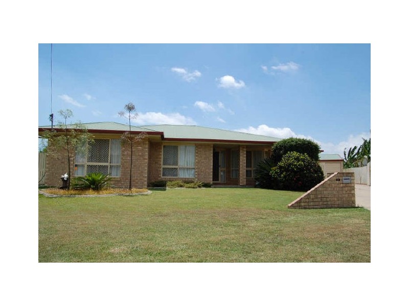8 Leas Court, Bundaberg North QLD 4670