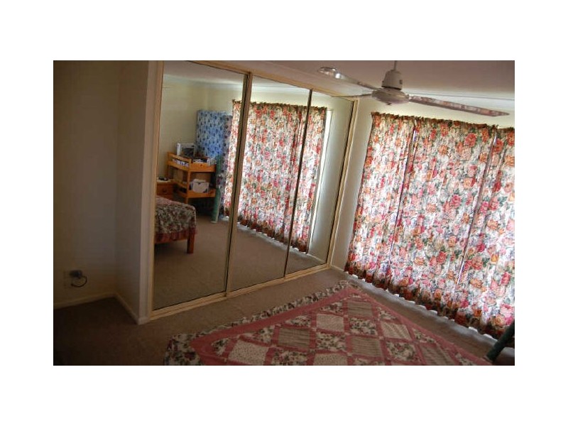 8 Leas Court, Bundaberg North QLD 4670