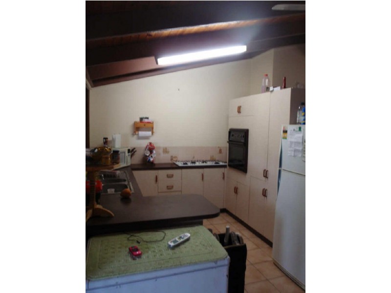 94 Fe Walker Street, Kepnock QLD 4670