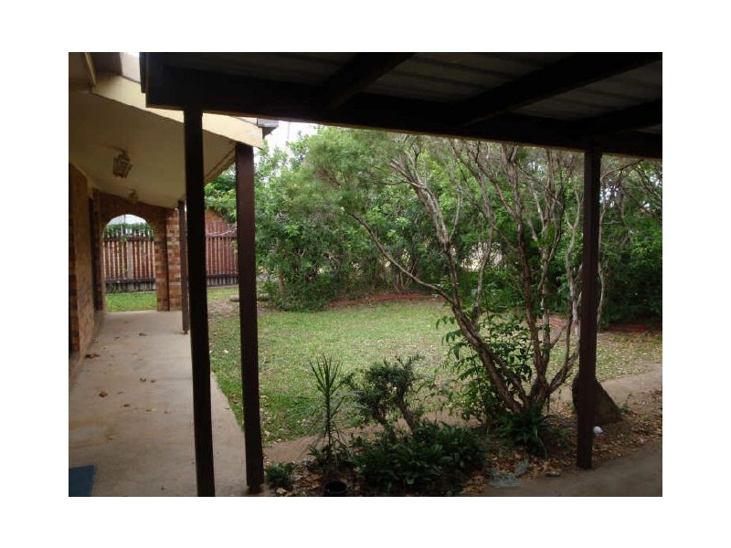 94 Fe Walker Street, Kepnock QLD 4670
