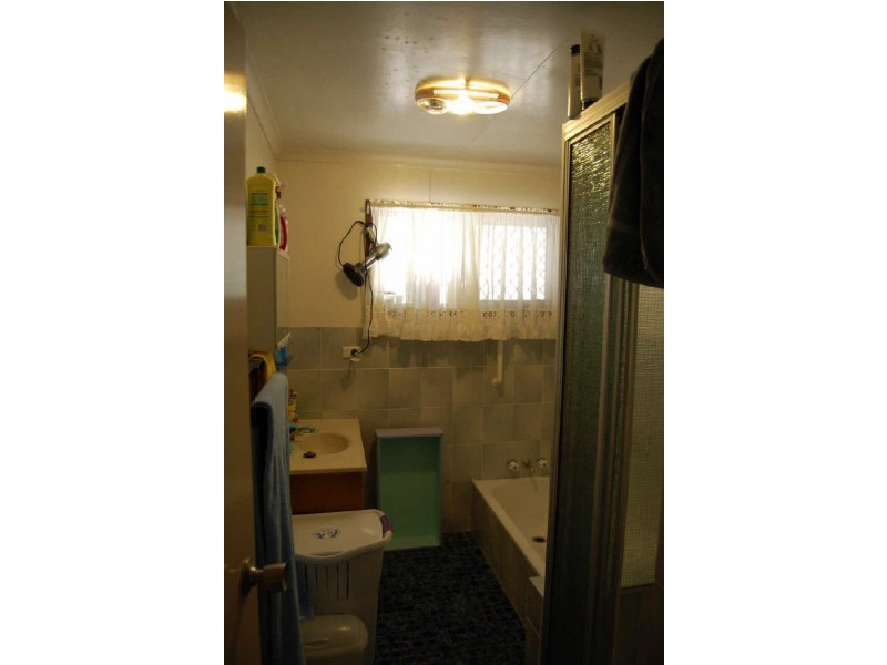 18 Sunset Drive, Thabeban QLD 4670