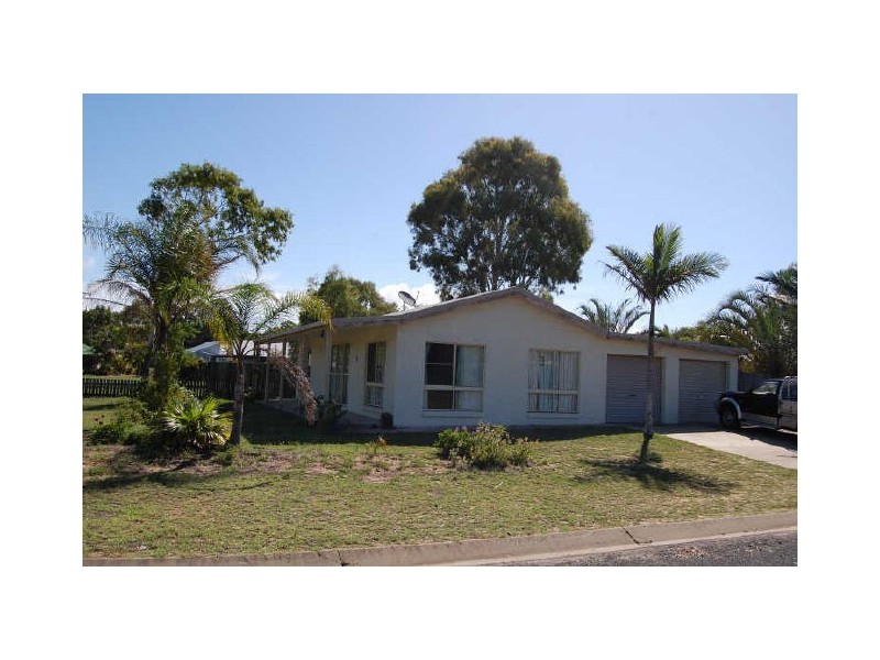 9 Hibiscus Avenue, Moore Park Beach QLD 4670