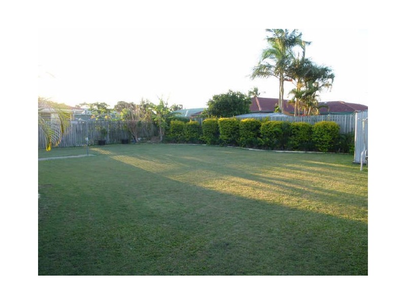 5 Markham Court, Kepnock QLD 4670