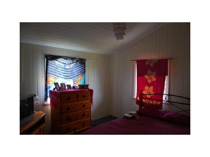 30 Collins Street, Bundaberg East QLD 4670