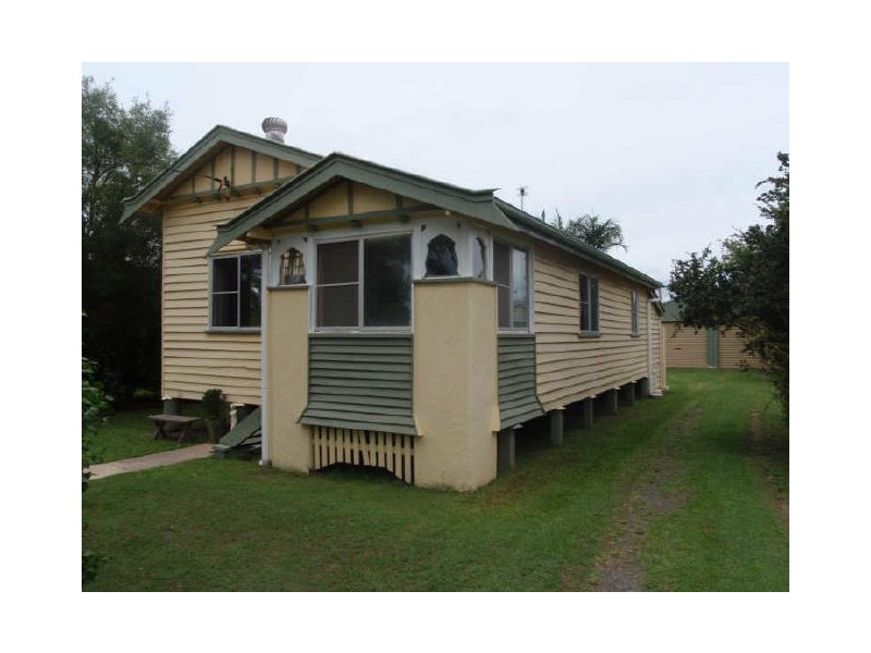 32 Brand Street, Norville QLD 4670