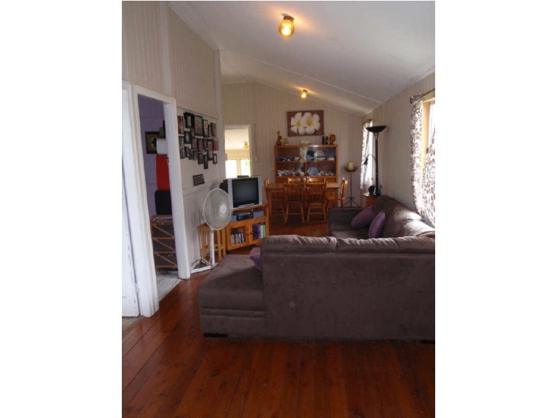 32 Brand Street, Norville QLD 4670