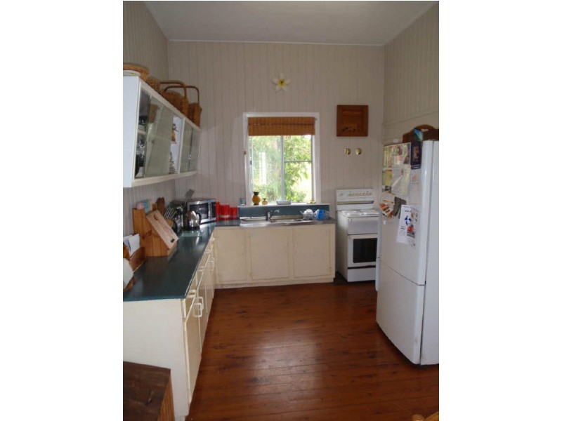 32 Brand Street, Norville QLD 4670