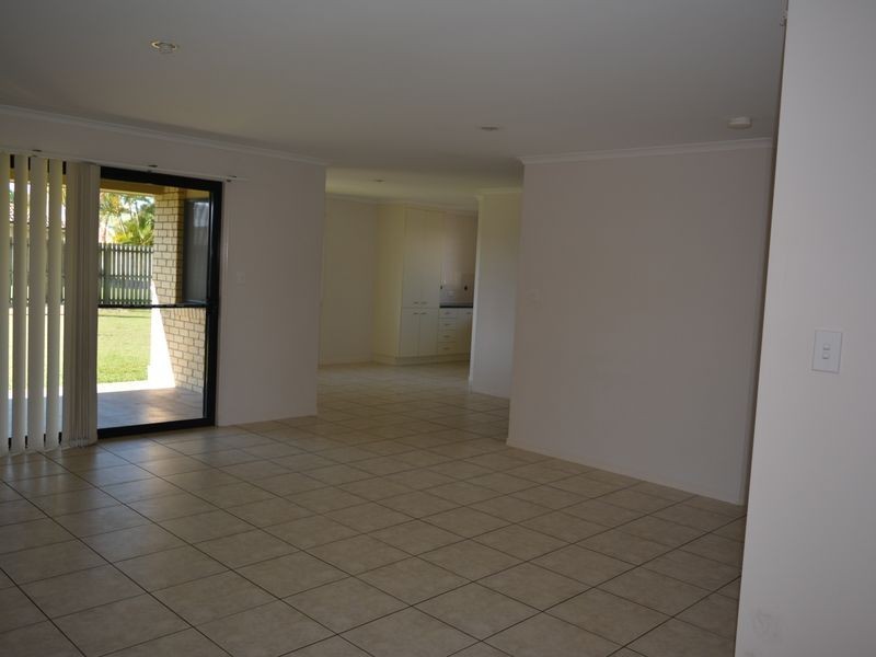 54 Thomas Thomsen Drive, Thabeban QLD 4670