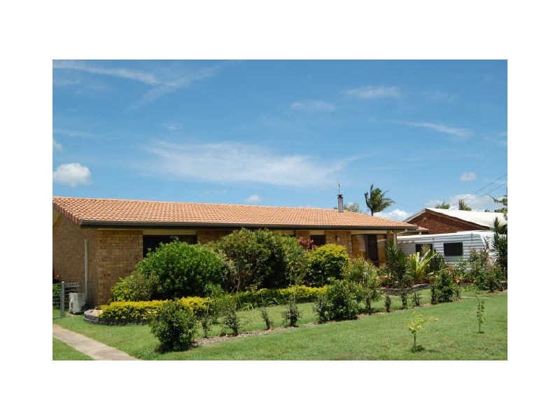 60 Cortes Drive, Thabeban QLD 4670