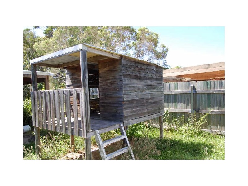 73 Dawn Parade, Thabeban QLD 4670