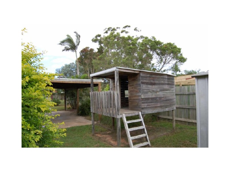 73 Dawn Parade, Thabeban QLD 4670