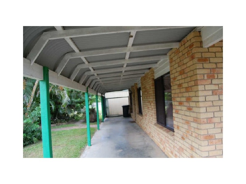 73 Dawn Parade, Thabeban QLD 4670