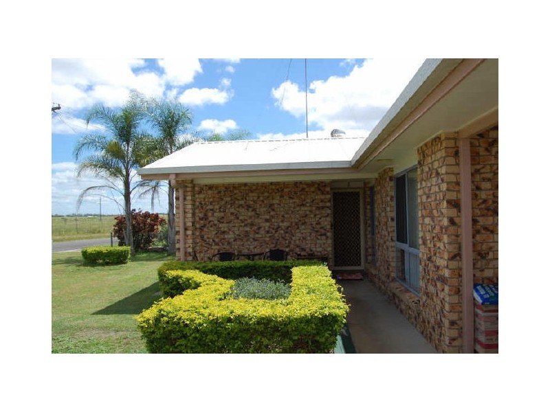 86 Clearview Avenue, Thabeban QLD 4670