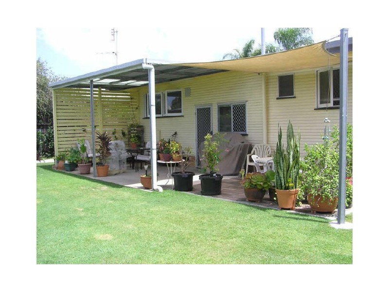 121 Sims Road, Avenell Heights QLD 4670