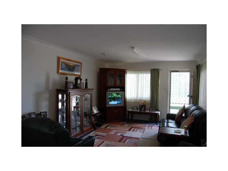 1 & 2/14 Crane Street, Kepnock QLD 4670