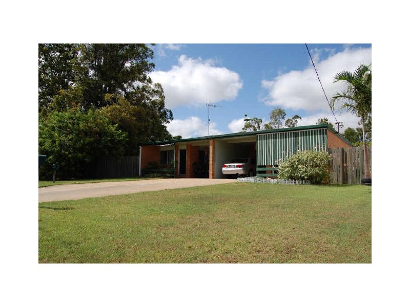 1 & 2/14 Crane Street, Kepnock QLD 4670