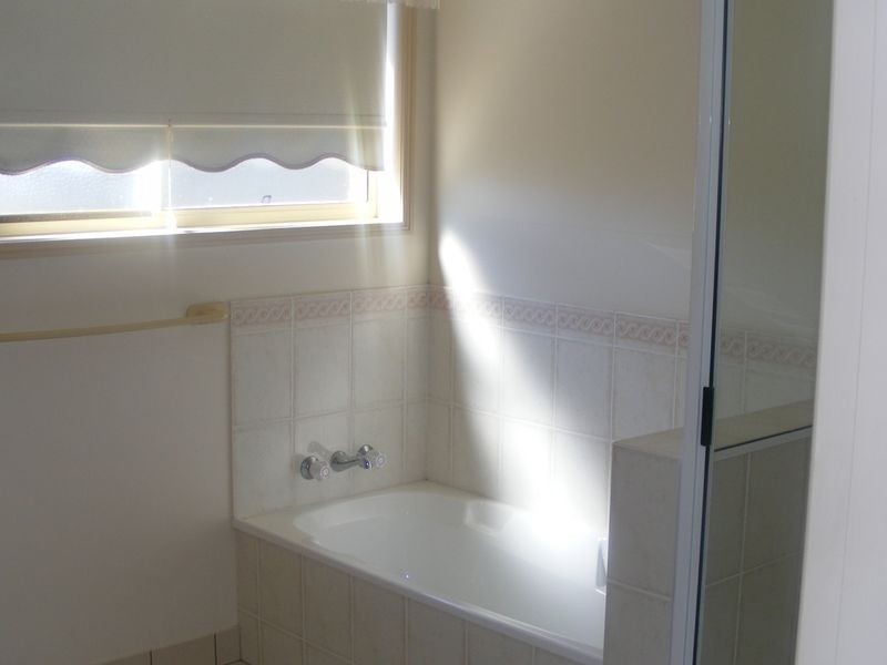 68 Shoreline Cres, Bargara QLD 4670