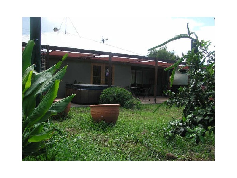 24 Sharon Road, Sharon QLD 4670