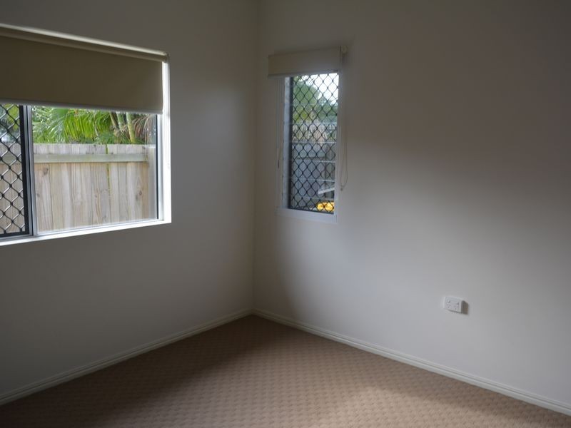 2/16 De Gunst Street, Kepnock QLD 4670