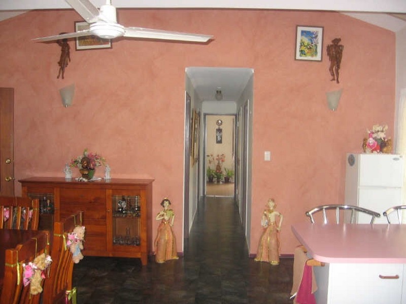 9 Willis Street, Sharon QLD 4670