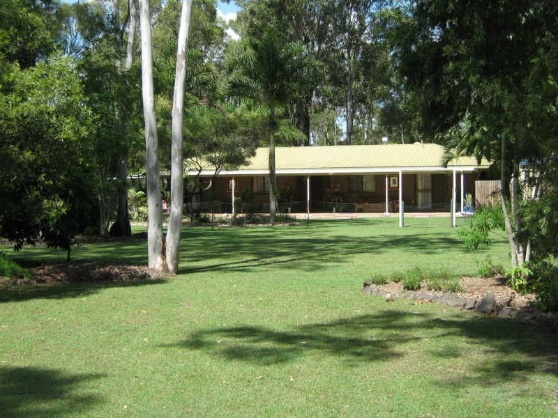 9 Willis Street, Sharon QLD 4670