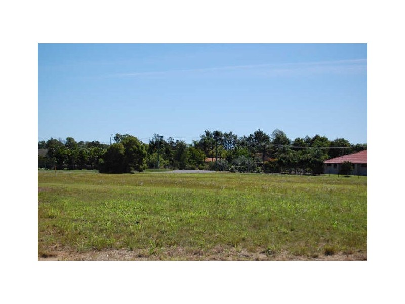 1 Treviso Street, Gooburrum QLD 4670