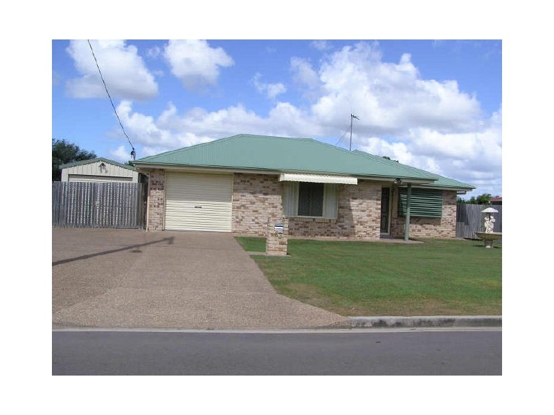 63 Searle Street, Thabeban QLD 4670