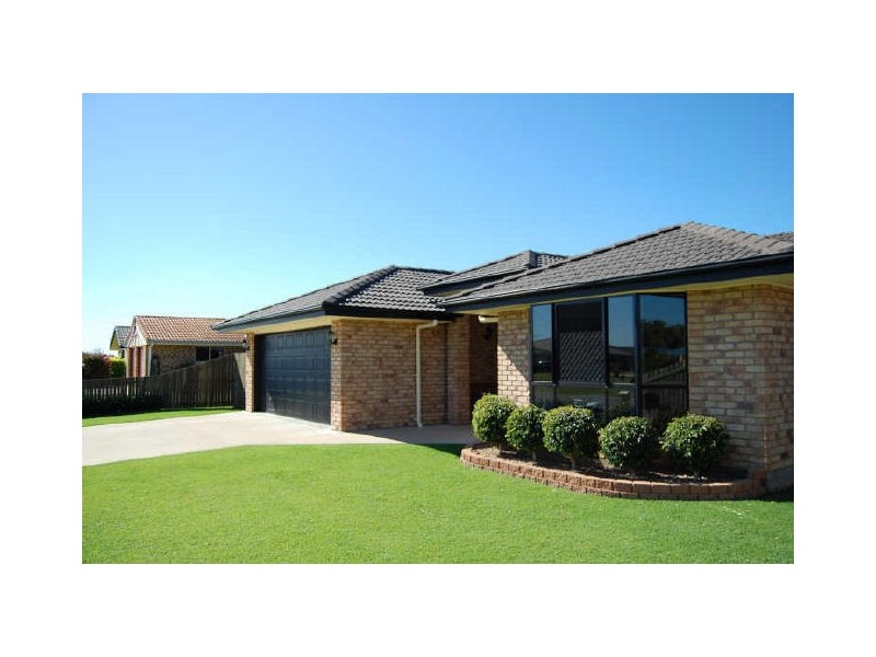 6 The Strand East, Thabeban QLD 4670
