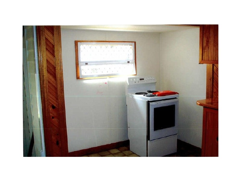 8 Palmer Street, Millbank QLD 4670