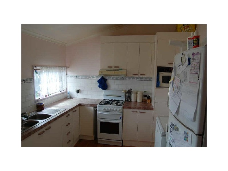 8 Whittington Street, Bundaberg North QLD 4670