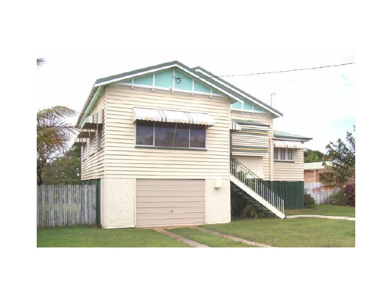 8 Powers Street, Bundaberg West QLD 4670