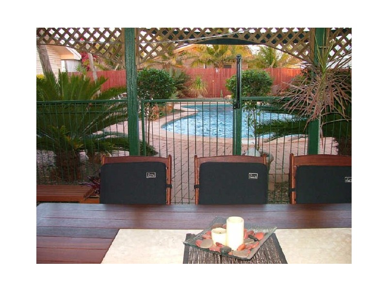 16 Bonney Street, Bundaberg North QLD 4670