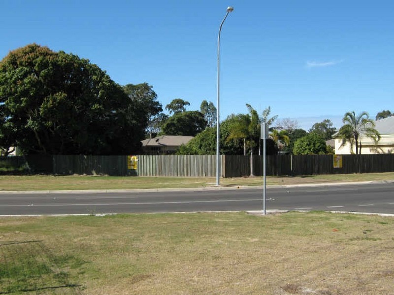 1 Elliott Heads Road, Kepnock QLD 4670