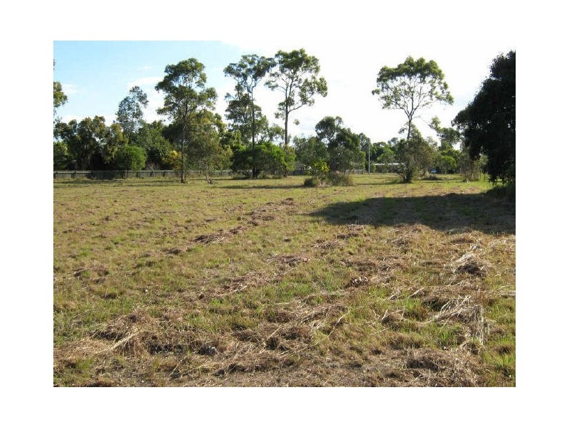 22 Aquamarine Road, Branyan QLD 4670