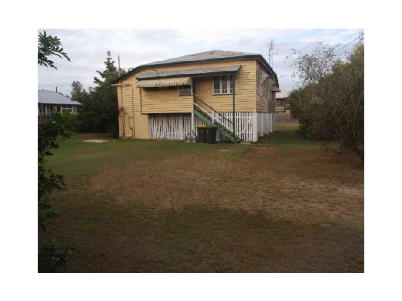 19 Mulgrave Street, Bundaberg West QLD 4670