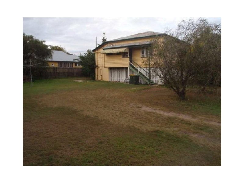 19 Mulgrave Street, Bundaberg West QLD 4670