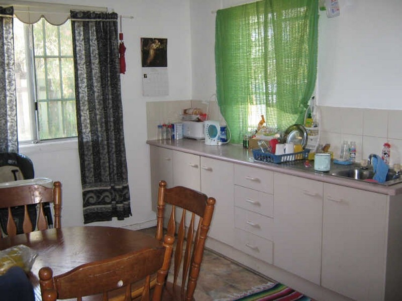 40 Hurst Street, Walkervale QLD 4670