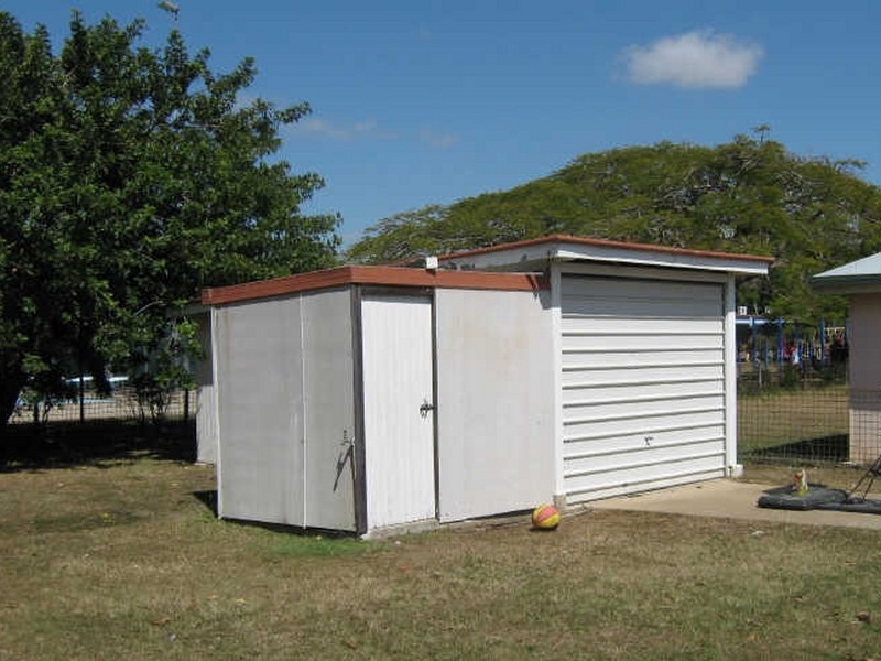 40 Hurst Street, Walkervale QLD 4670