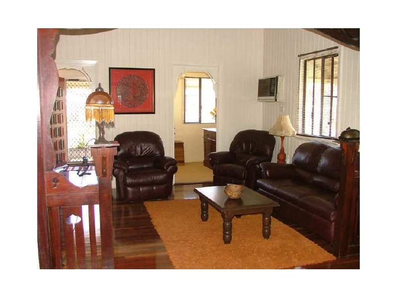 4 Tallon Street, Bundaberg North QLD 4670