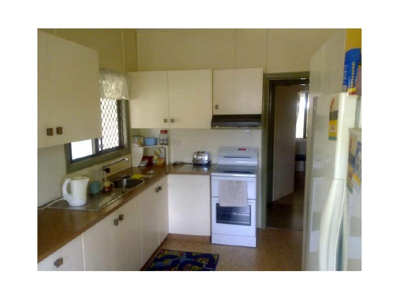 17 Rieck Street, Gin Gin QLD 4671