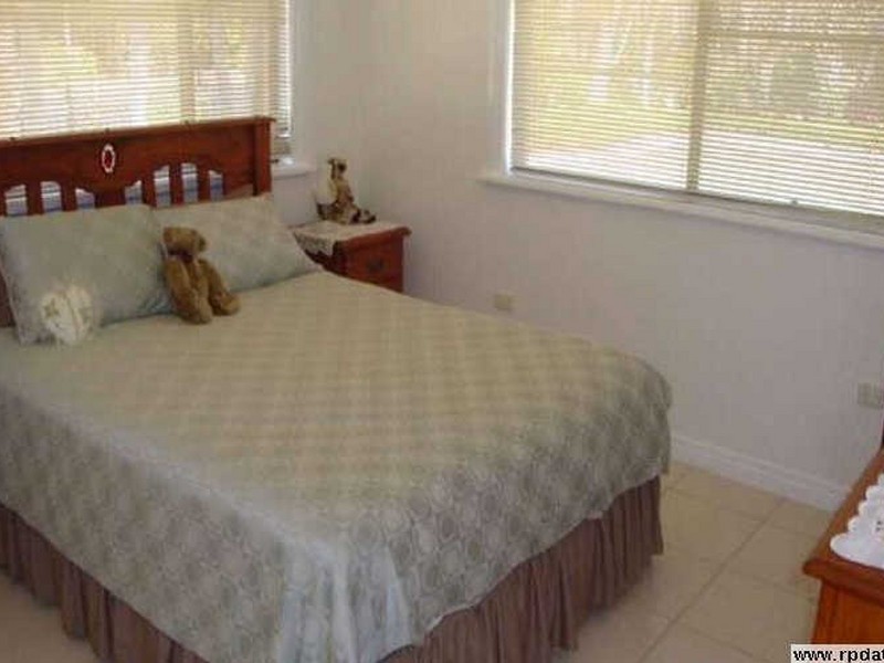 9 Paradise Lane, Branyan QLD 4670