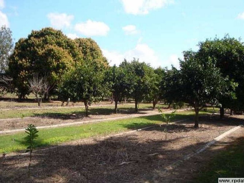 9 Paradise Lane, Branyan QLD 4670