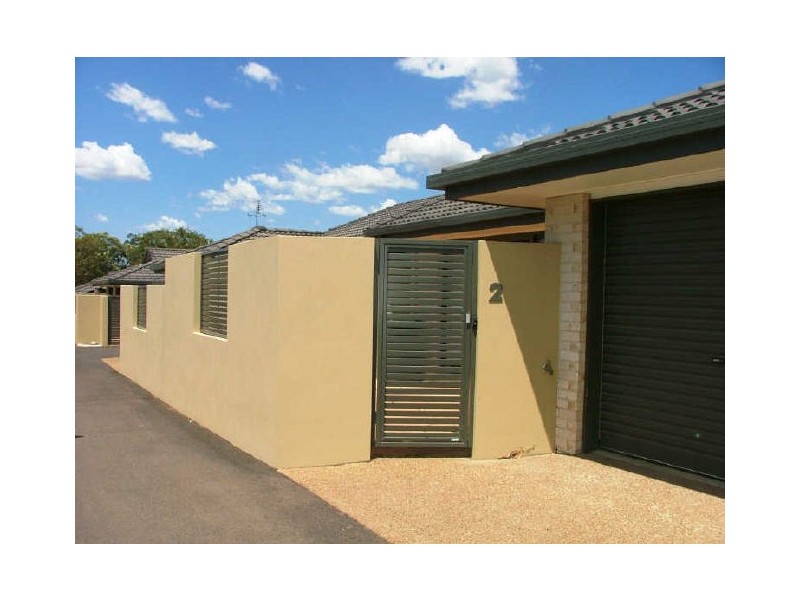 2/128 George Street, Bundaberg West QLD 4670