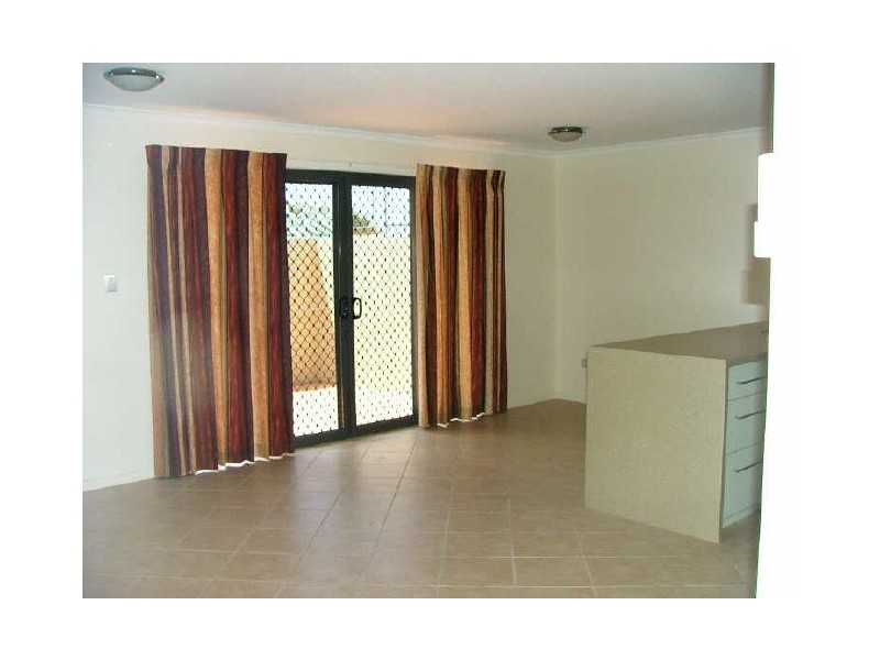 2/128 George Street, Bundaberg West QLD 4670